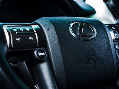 Used 2013 Lexus GX 460 AWD/4WD image 28