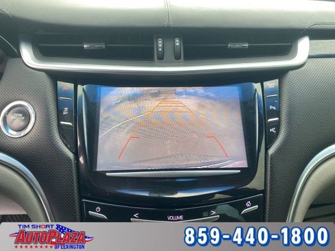 Used 2017 Cadillac XTS Luxury image 18