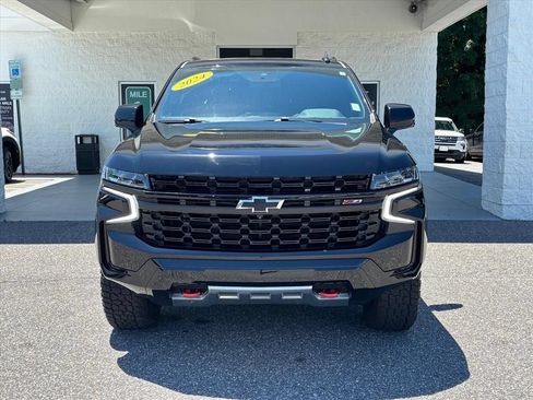 Used 2024 Chevrolet Tahoe Z71 w/ Luxury Package AWD/4WD image 22