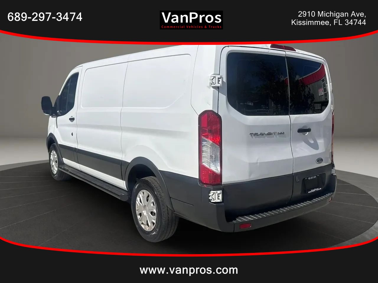 Used 2017 Ford Transit 250 130 Low Roof w/ Exterior Upgrade Package RWD image 3