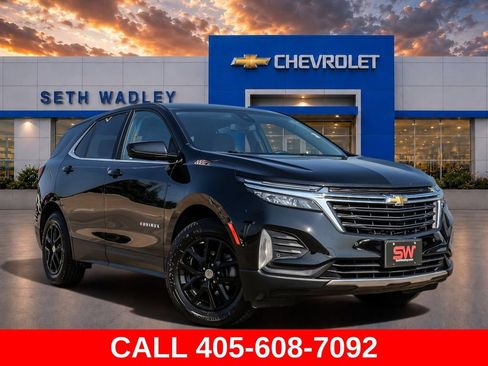 Used 2023 Chevrolet Equinox LT w/ Driver Convenience Package FWD image 1