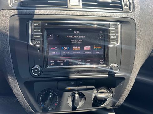 Used 2016 Volkswagen Jetta S FWD image 12