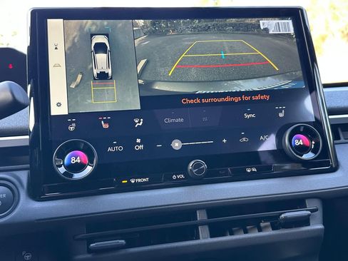 New 2026 Subaru Solterra image 17