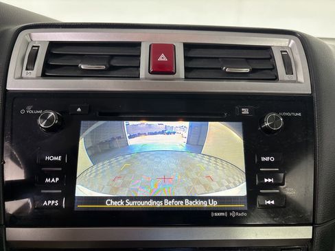 Used 2015 Subaru Outback 2.5i Limited AWD/4WD image 18
