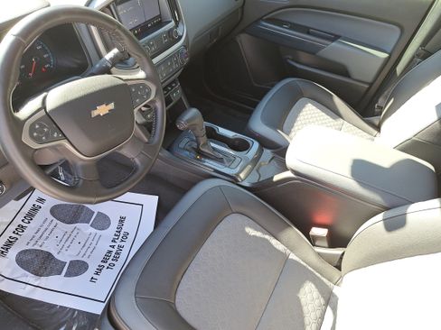 Used 2019 Chevrolet Colorado Z71 image 16