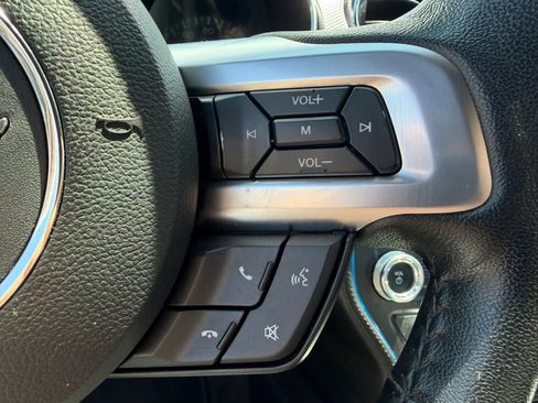 Used 2017 Ford Mustang GT RWD image 26