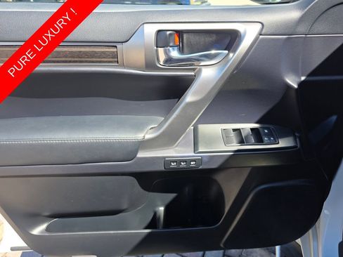Used 2023 Lexus GX 460 Premium w/ Premium Package AWD/4WD image 29