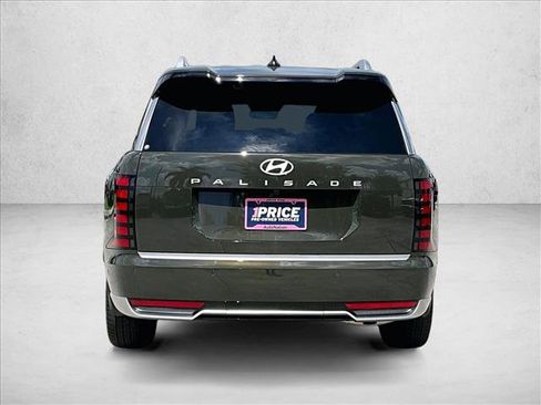 Used 2026 Hyundai Palisade Calligraphy FWD image 4