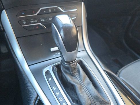 Used 2017 Ford Edge SEL w/ Equipment Group 201A image 34