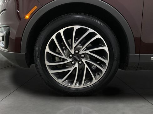 Used 2020 Lincoln Nautilus Reserve w/ Cargo Utility Package AWD/4WD image 12