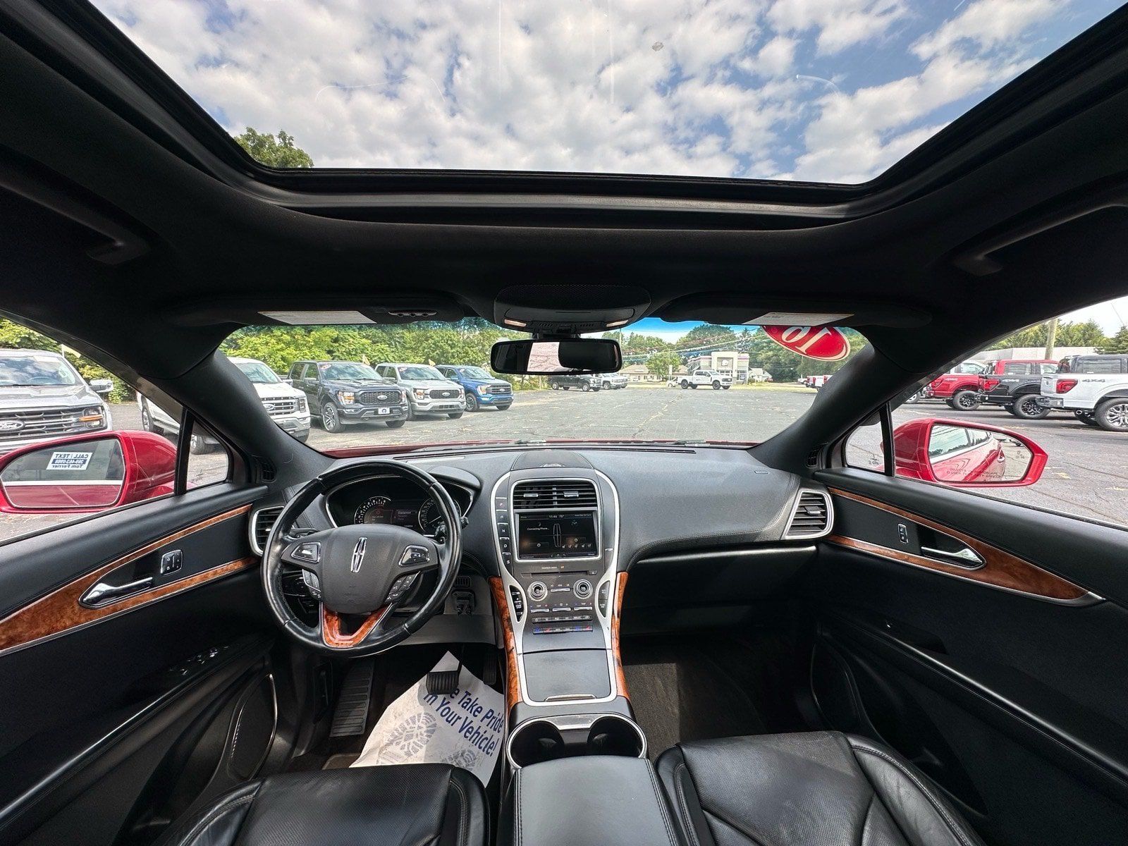 Used 2016 Lincoln MKX Reserve w/ Equipment Group 102A AWD/4WD image 5