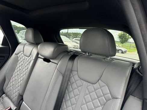 Used 2018 Audi SQ5 Premium Plus w/ S Sport Package AWD/4WD image 20