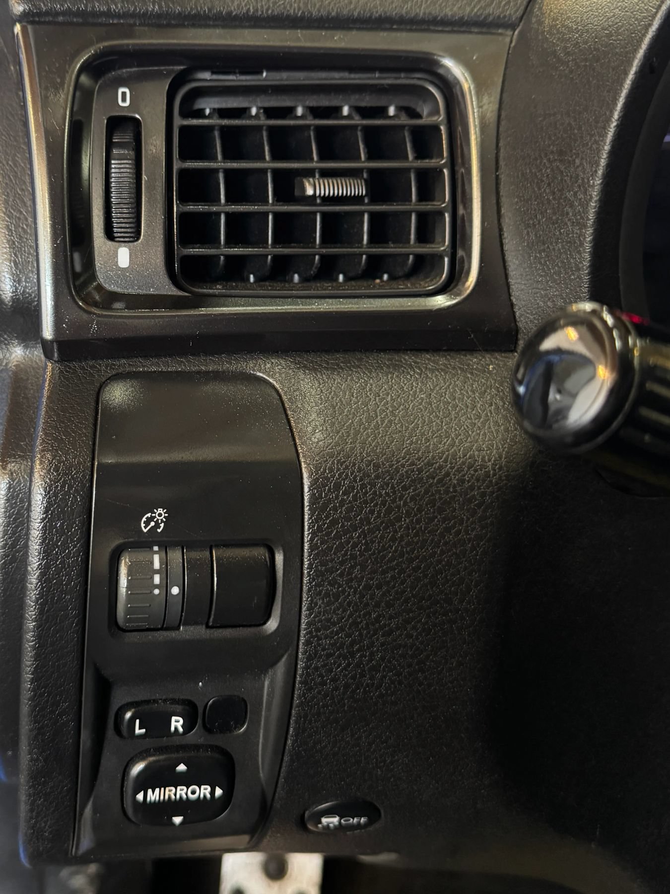 Used 2011 Subaru Impreza WRX Sedan AWD/4WD image 15