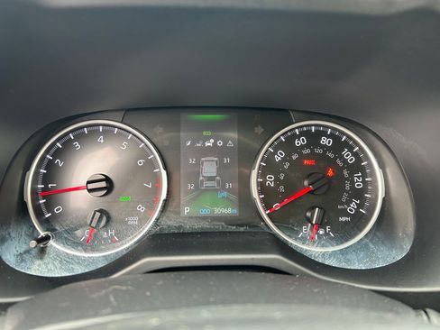 Certified 2022 Toyota RAV4 XLE AWD/4WD image 16