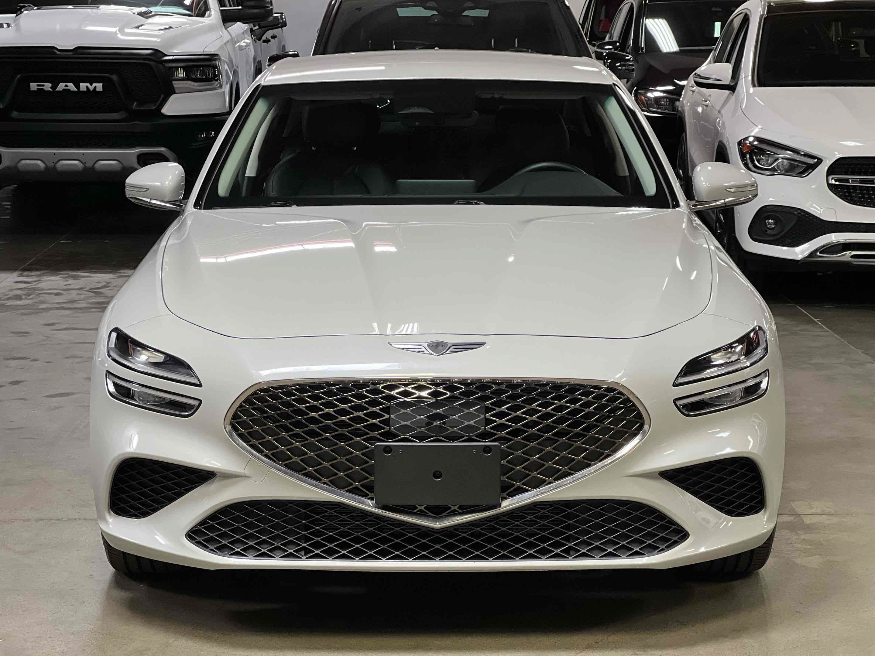Used 2025 Genesis G70 2.5T RWD image 25