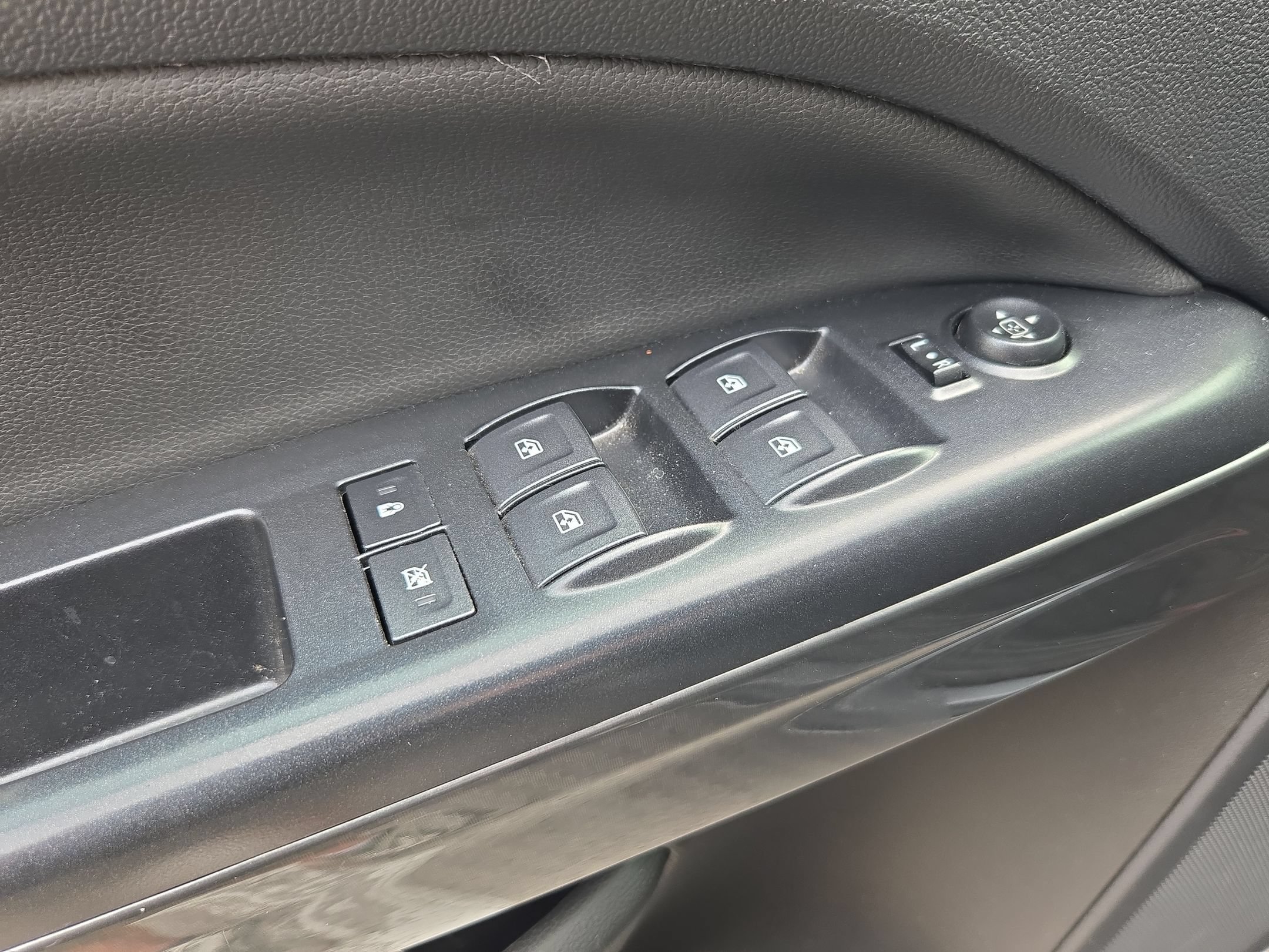 Used 2021 GMC Canyon AT4 w/ Driver Alert Package AWD/4WD image 11