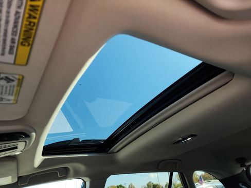 Used 2022 Subaru Outback Limited image 27