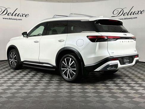 Used 2025 INFINITI QX60 Sensory w/ Vision Package AWD/4WD image 4