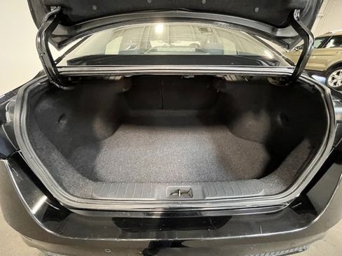 Used 2022 Nissan Sentra SV image 14