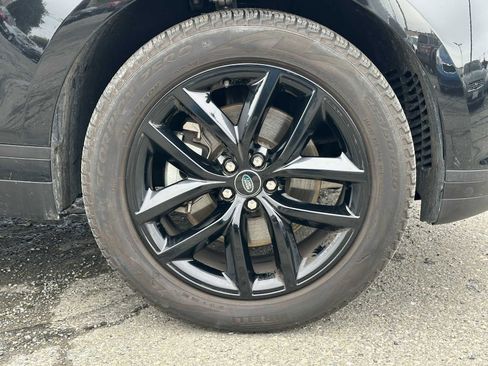 Used 2024 Land Rover Range Rover Velar S image 9