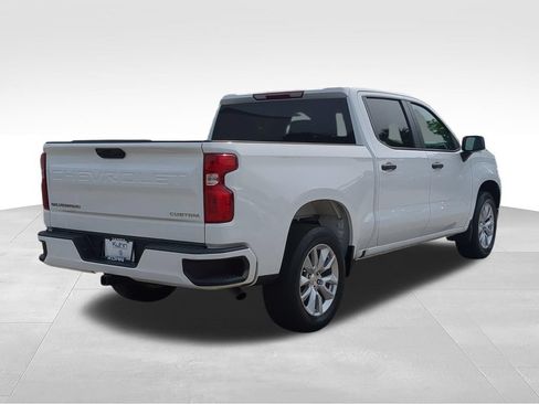 Used 2023 Chevrolet Silverado 1500 Custom RWD image 3