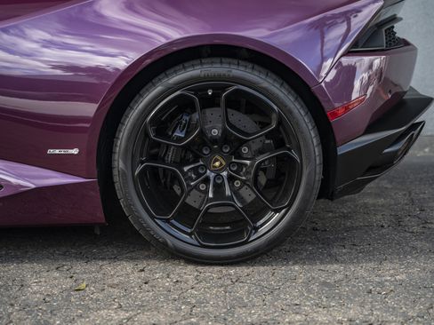 Used 2016 Lamborghini Huracan LP 610-4 image 24