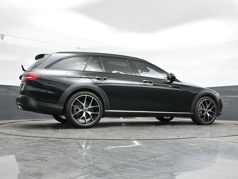 Used 2022 Mercedes-Benz E 450 4MATIC All-Terrain Wagon image 41