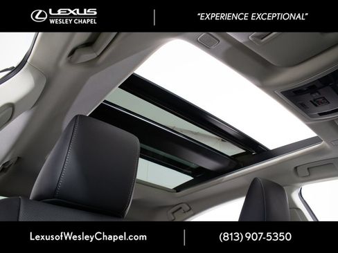 Certified 2025 Lexus ES 350 w/ Premium Package FWD image 22