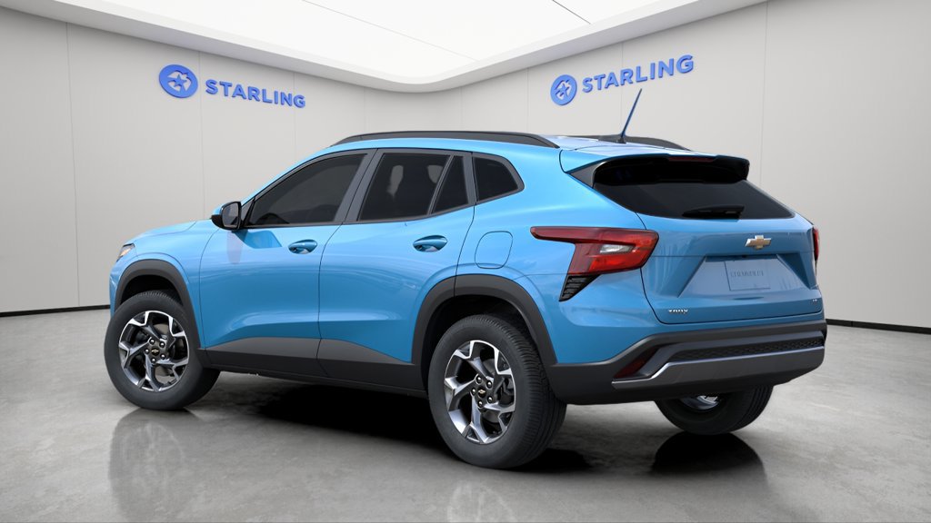 New 2026 Chevrolet Trax LT w/ Driver Confidence Package FWD image 2