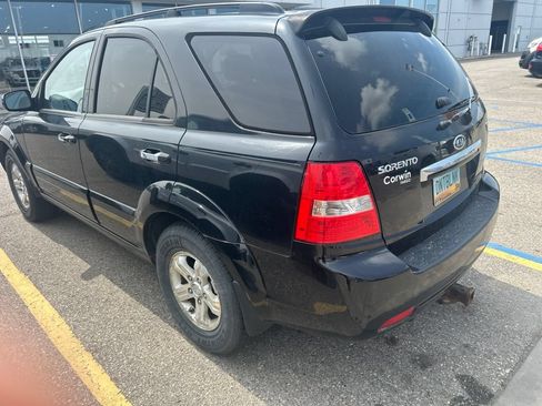 Used 2008 Kia Sorento EX w/ Appearance Pkg AWD/4WD image 6