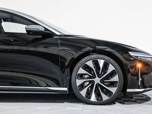 Used 2022 Lucid Air Grand Touring image 3