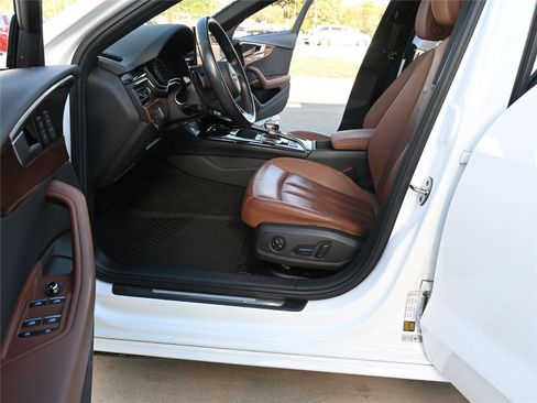 Used 2020 Audi A4 2.0T Premium w/ Convenience Package image 21