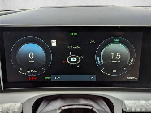 Certified 2025 Hyundai Tucson Limited image 11