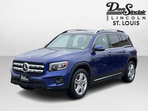 Used 2021 Mercedes-Benz GLB 250 4MATIC image 7