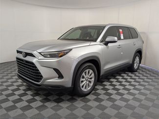 Used 2026 Toyota Grand Highlander XLE video 2