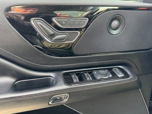 Used 2022 Lincoln Aviator Reserve w/ Equipment Group 201A image 25
