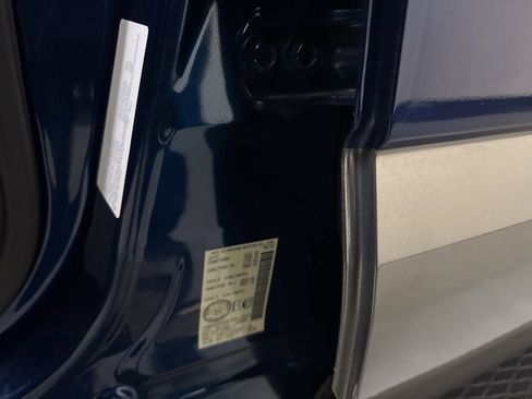 Used 2018 Nissan Titan Platinum Reserve AWD/4WD image 60