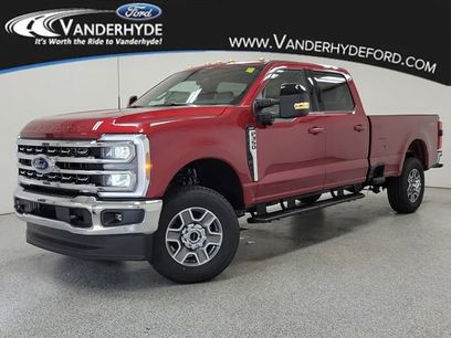 New 2026 Ford F350 Lariat w/ Lariat Premium Package