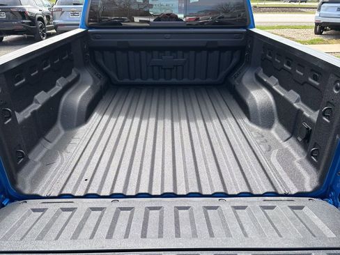 Used 2023 Chevrolet Colorado LT w/ LT Convenience Package III AWD/4WD image 8