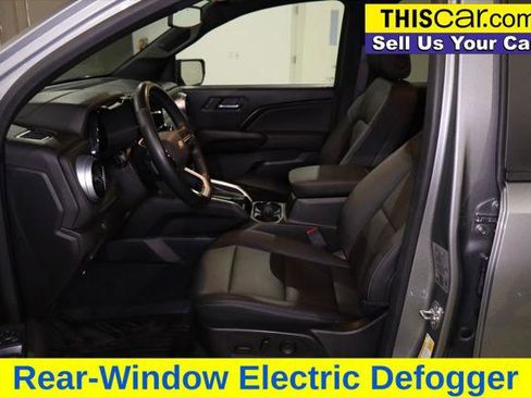 Used 2024 Chevrolet Colorado LT w/ LT Convenience Package III image 17