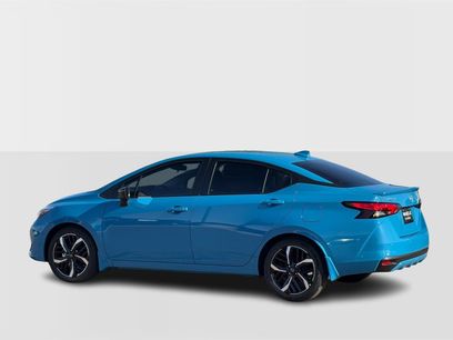 New 2025 Nissan Versa SR w/ Trunk Package