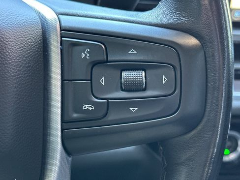 Used 2022 GMC Sierra 1500 SLT w/ X31 Off-Road Package image 37