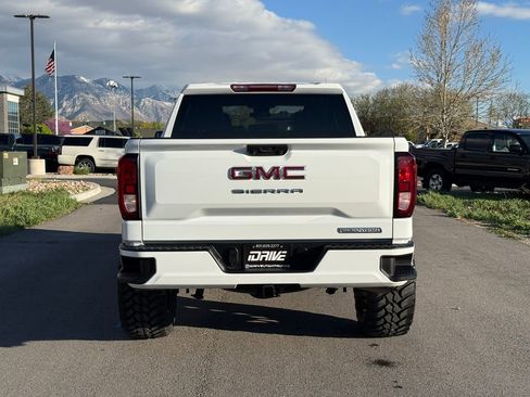 Used 2022 GMC Sierra 1500 Elevation image 11