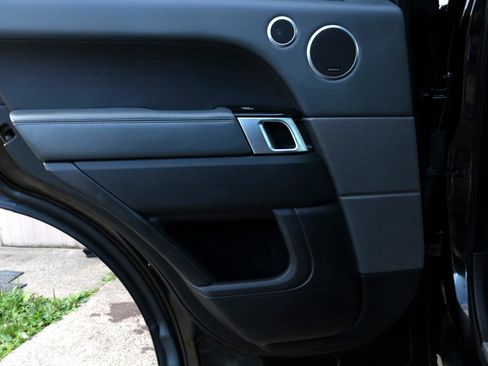 Used 2015 Land Rover Range Rover Sport Supercharged image 36