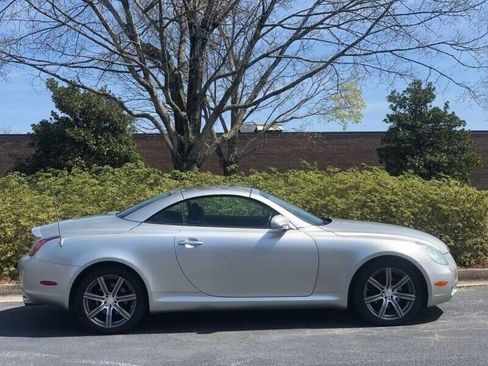 Used 2002 Lexus SC 430 Convertible image 4
