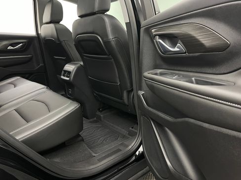 Used 2024 GMC Terrain SLT w/ Infotainment Package II AWD/4WD image 36