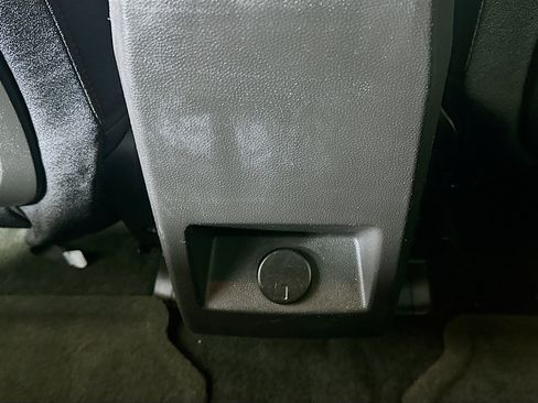 Used 2013 Chevrolet Equinox LT w/ Chrome Package image 26