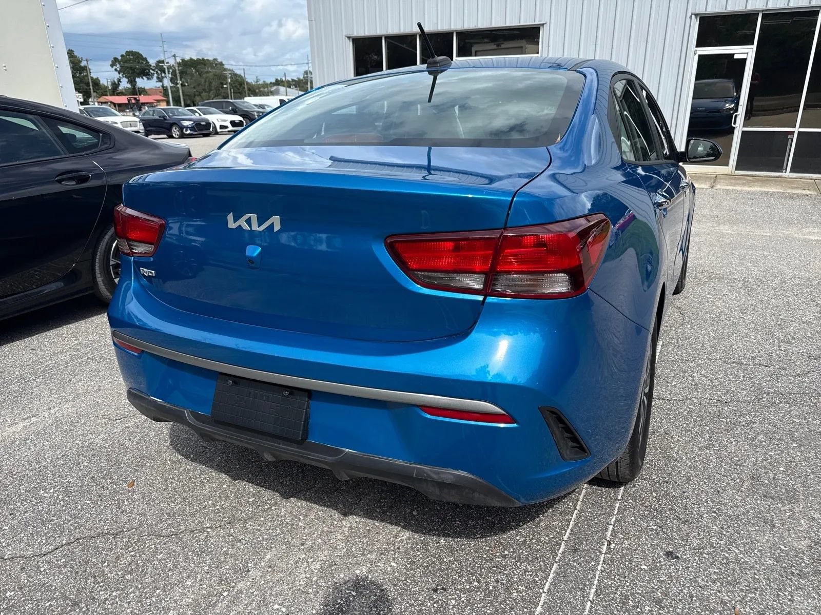 Used 2022 Kia Rio S w/ Technology Package FWD image 8