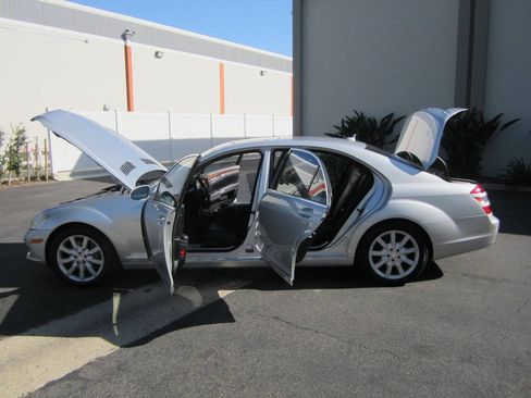 Used 2008 Mercedes-Benz S 550 image 11