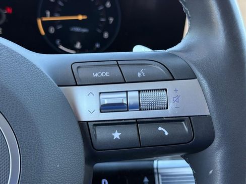 Used 2024 Hyundai Kona Limited image 24